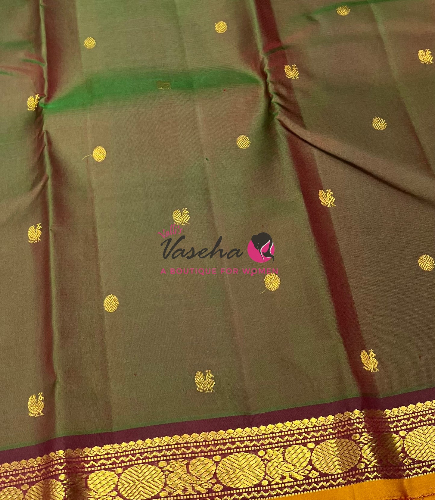 Pure Kanchipuram Silk Saree - Mandhulir Green With Maroon- VVPS031