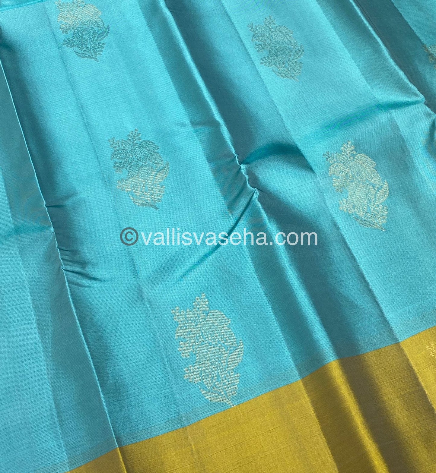 Half Mix - Pure Soft Silk Saree - VVPSS030