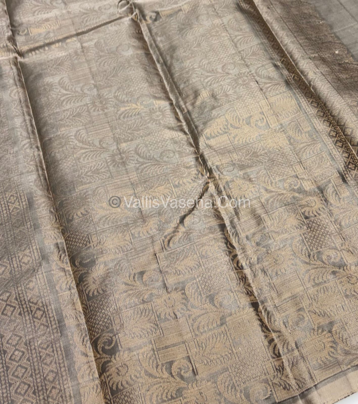 Half Mix - Pure Soft Silk Saree - VVPSS054