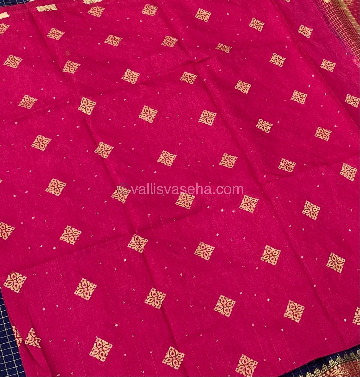 Banarasi - Premium Viscose Georgette Saree - VVPVG002