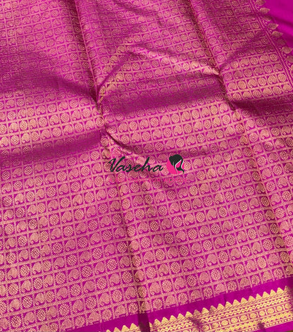 Pure Kanchipuram Silk Saree - Peach  with Pink - VVPS031