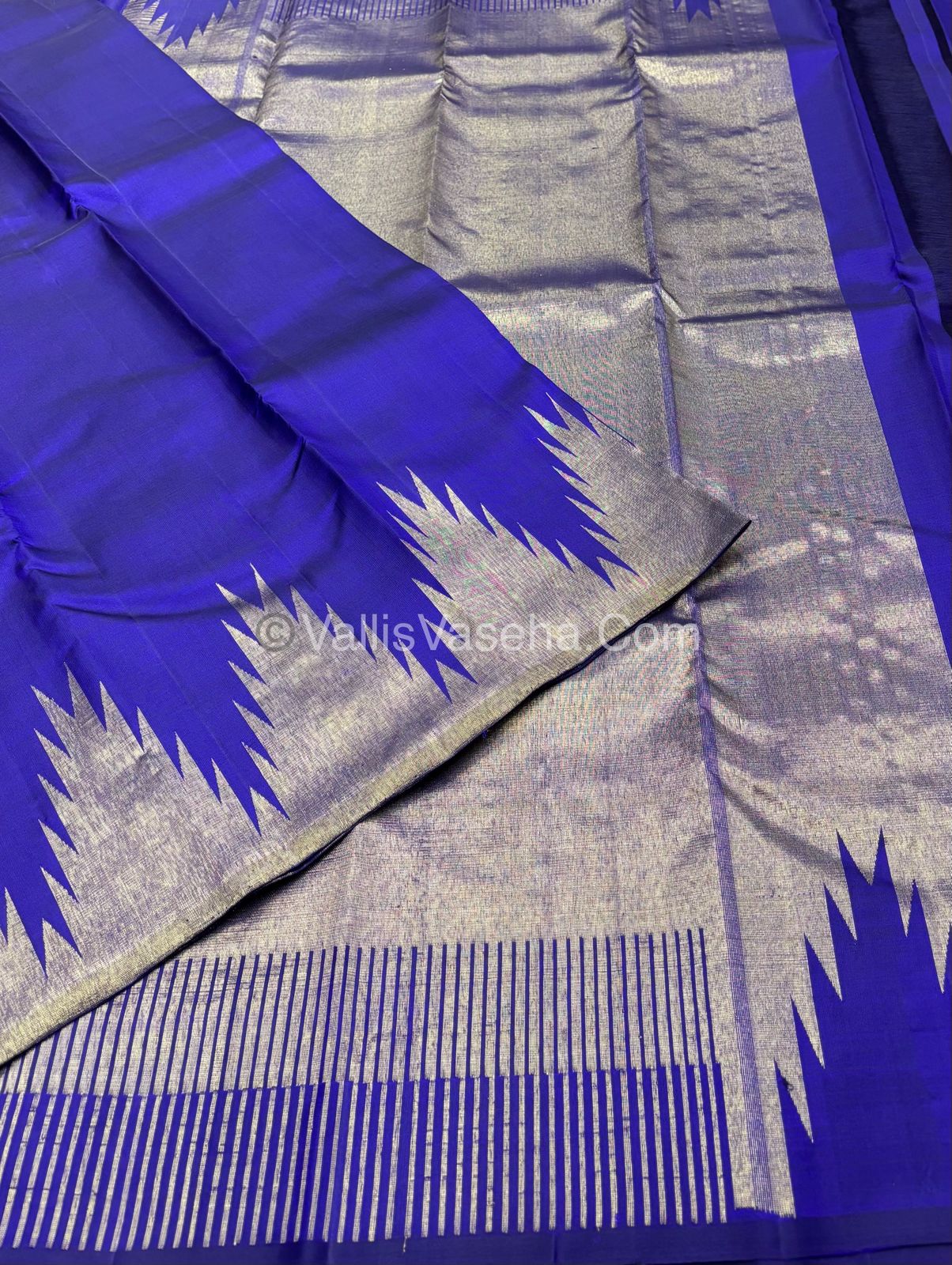 Pure Vintage Kanchipuram Silk Saree  - 8 Kol Weaving - Blue Shade - VVPS019