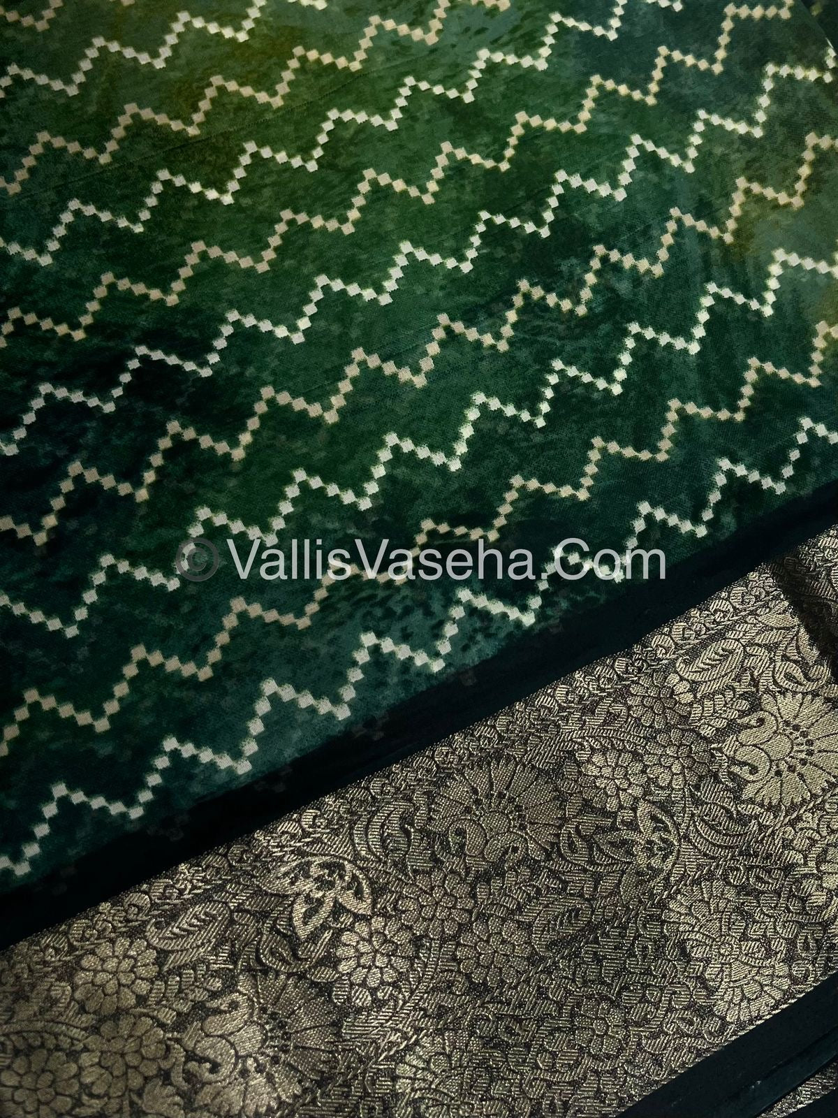 40% less - Offer Saree - Semi Dola Saree - VVDS006
