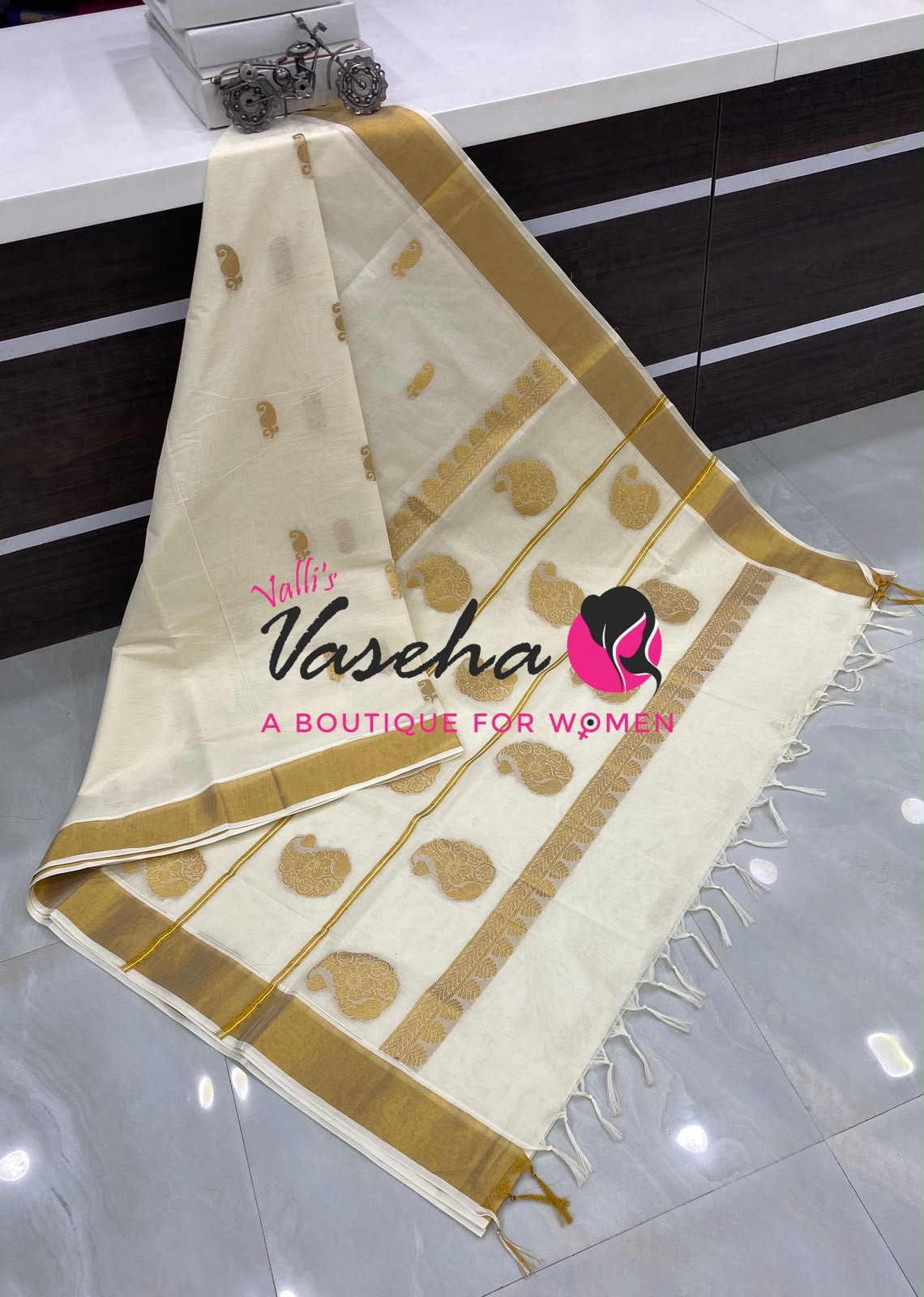 Kerala Cotton Saree - VVKCS029
