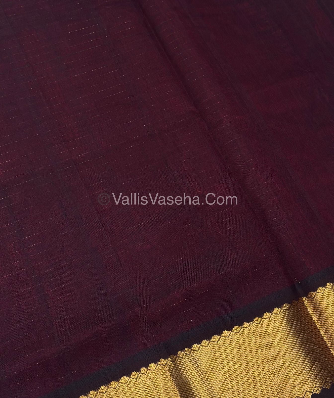Pure Silk Cotton Saree - Mayil & Chakkaram Design - Red With Brown Shade - VVMC002