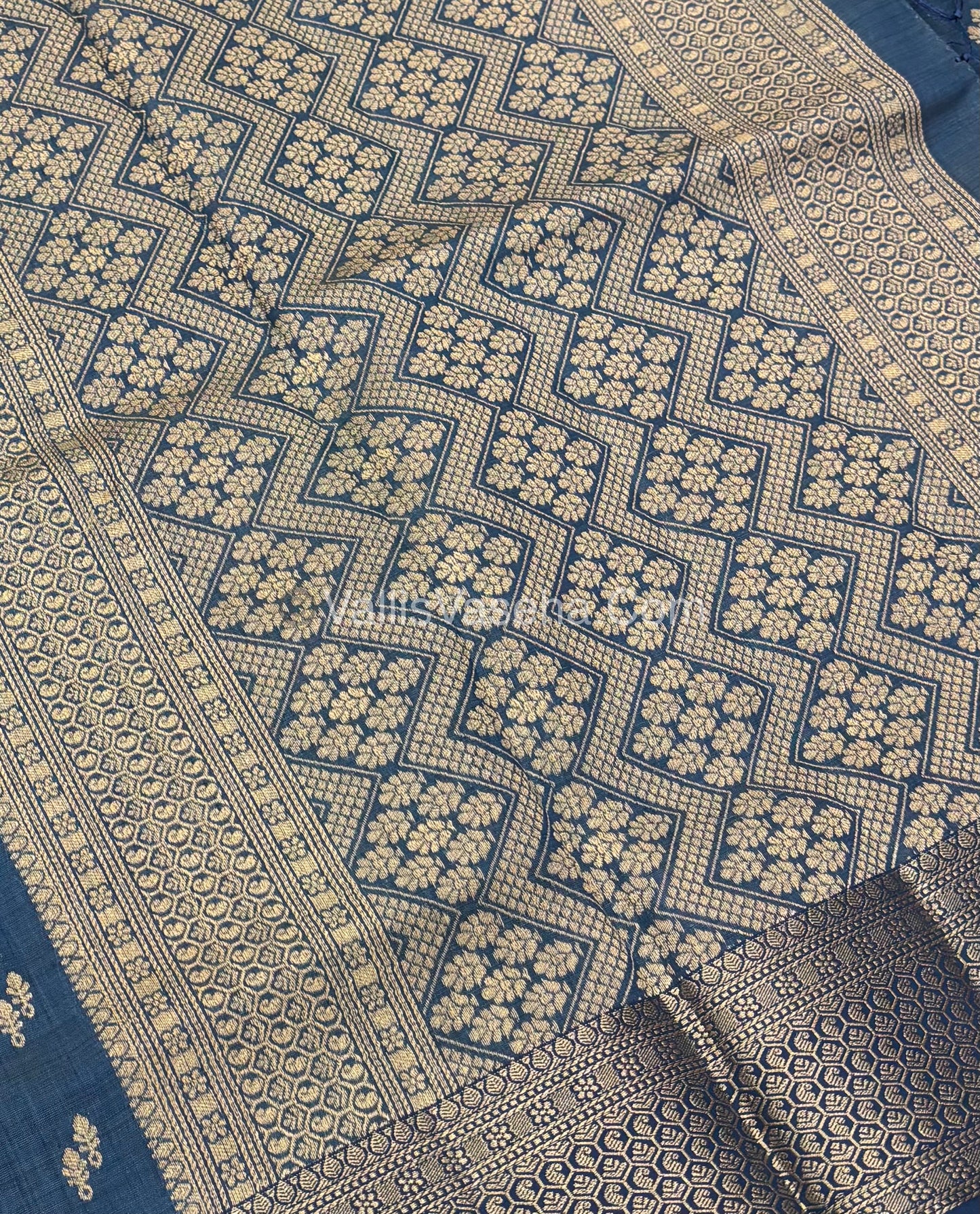 Semi Tussar Silk - Grand Pallu  -  Blue Shade - VVSTS021