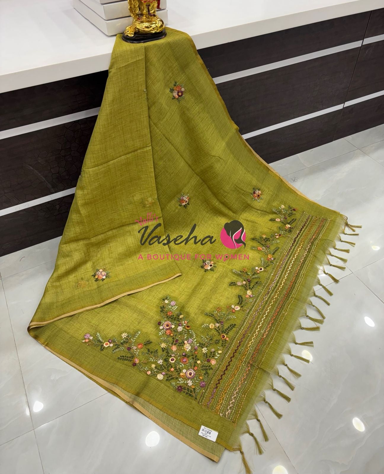 French Knot - Linen Tissue Saree - Green Shade - VVLFN018