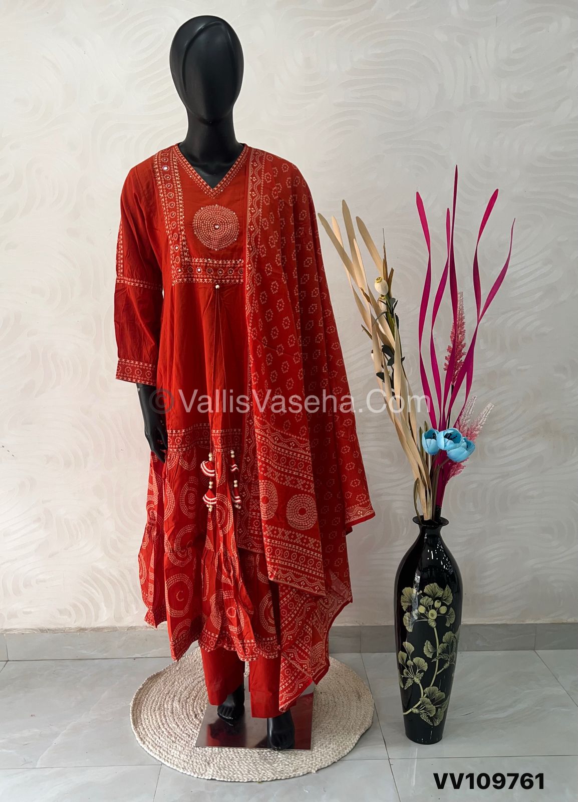 Anarkali - Ornagish Rust Shade - Salwar, Kameez & Duppatta(3pc)- Fancy Cotton - VVRAS001