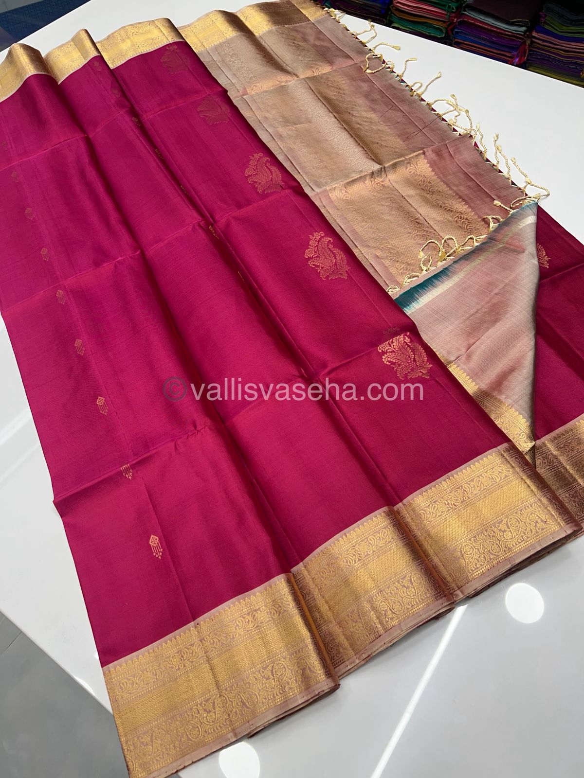 Pure Soft Silk Saree - Kanchi Border - VVPSS015