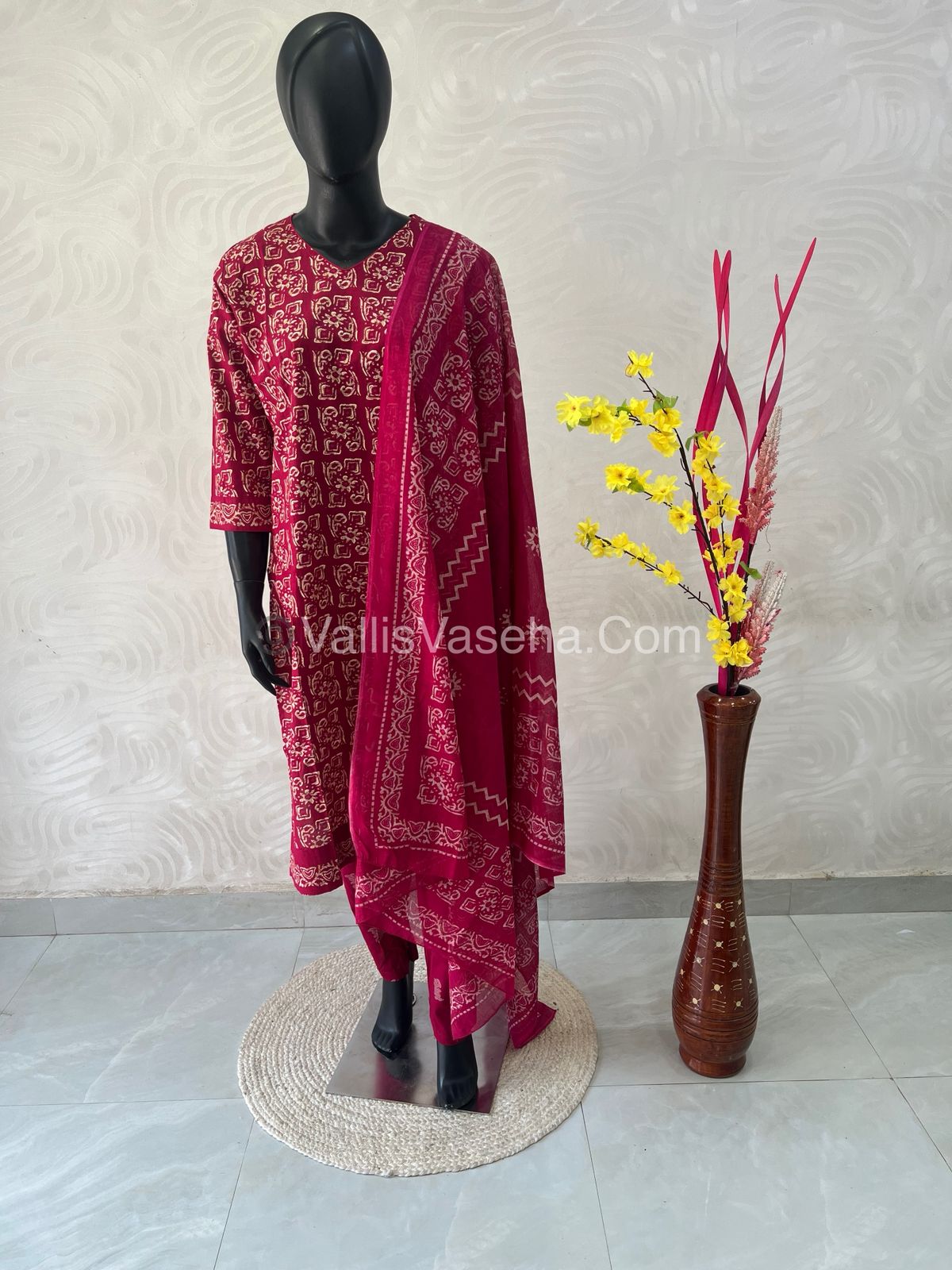 Ready Made - Salwar, Kameez & Duppatta(3pc) - Batik Printed - VVRBS006
