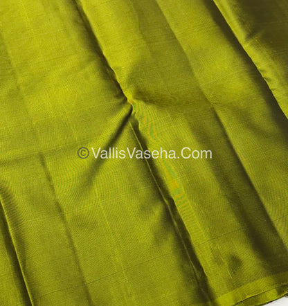 Half Mix - Pure Soft Silk Saree - VVPSS054