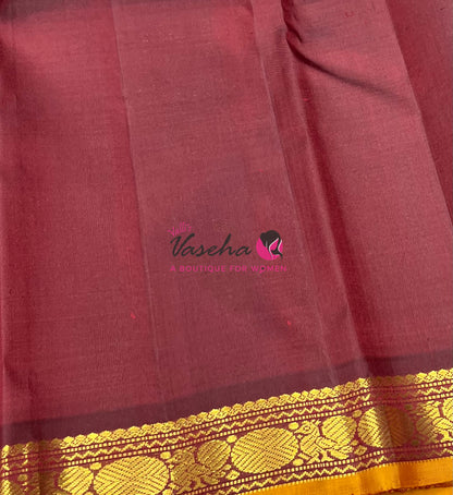 Pure Kanchipuram Silk Saree - Mandhulir Green With Maroon- VVPS031