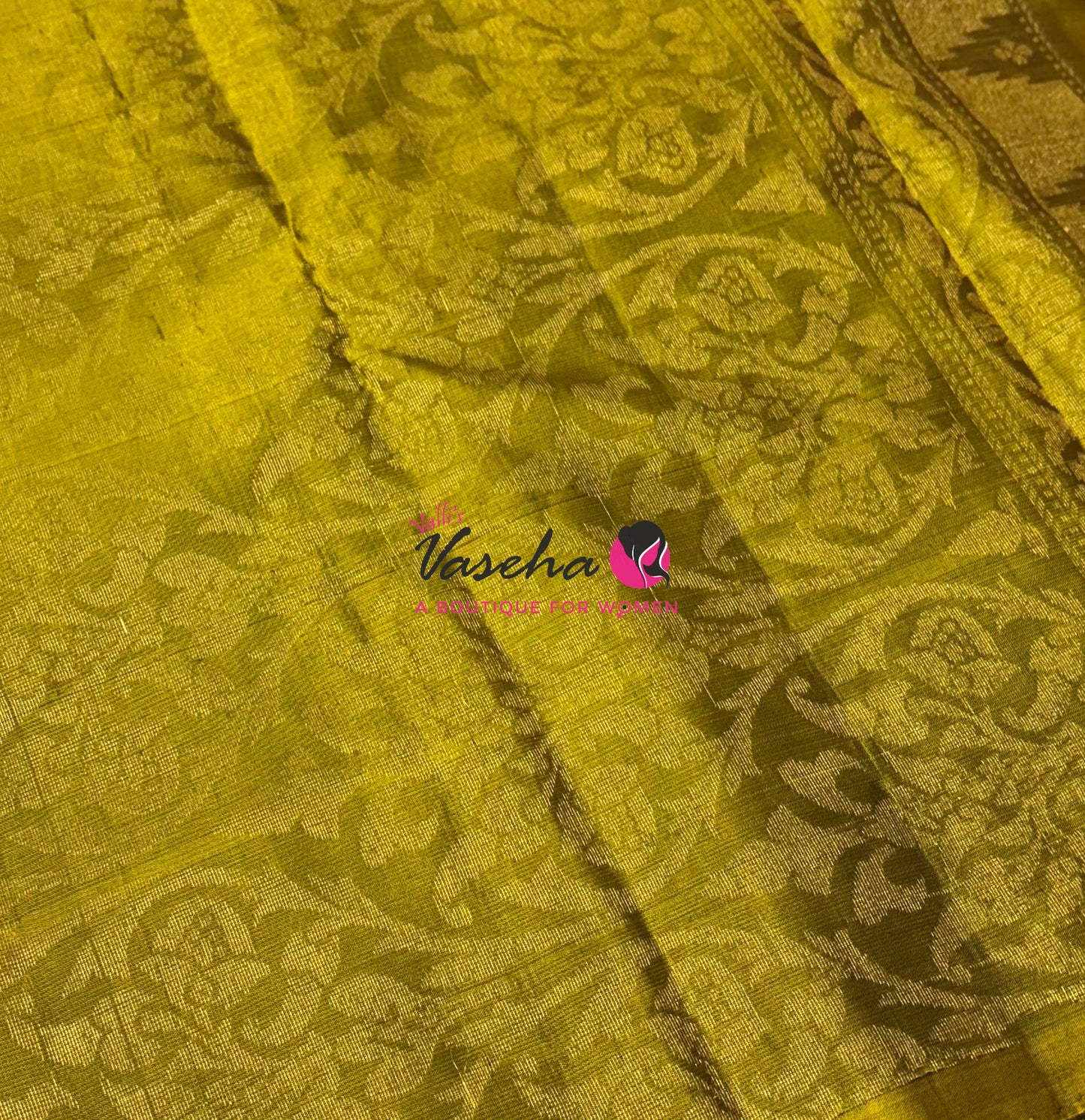 Half Mix - Pure Soft Silk Saree - VVPSS083