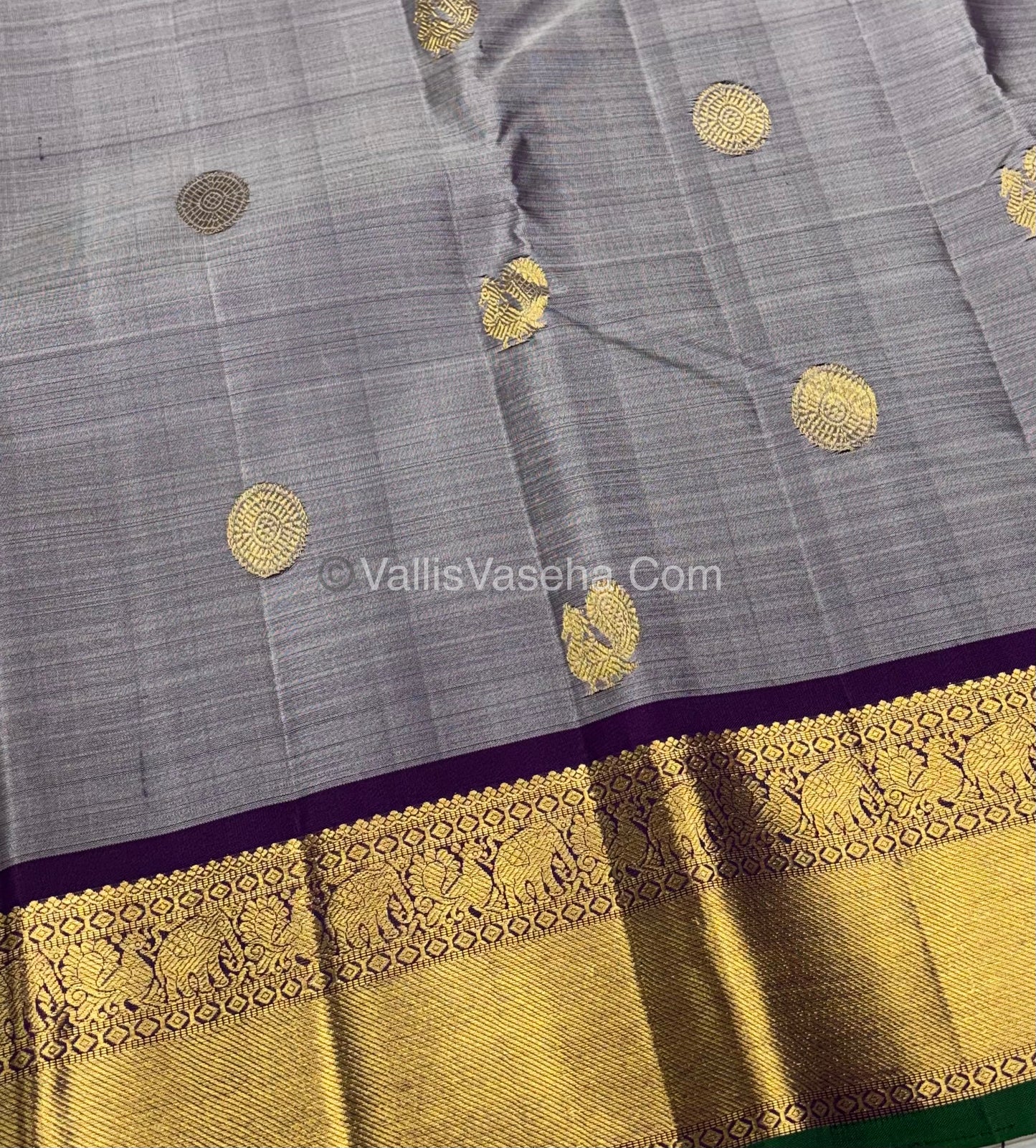 Pure Kanchipuram Silk Saree - Grey & Purple Shade  - VVPS022