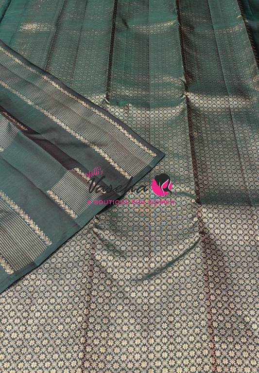 Pure Kanchipuram Silk Saree - Green Shade - VVPS054