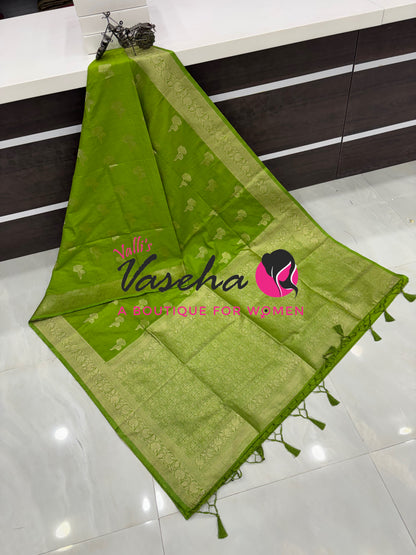 Banarasi - Heritage Silk - Semi Kathan Silk - Parrot Green Shade - VVBHS010