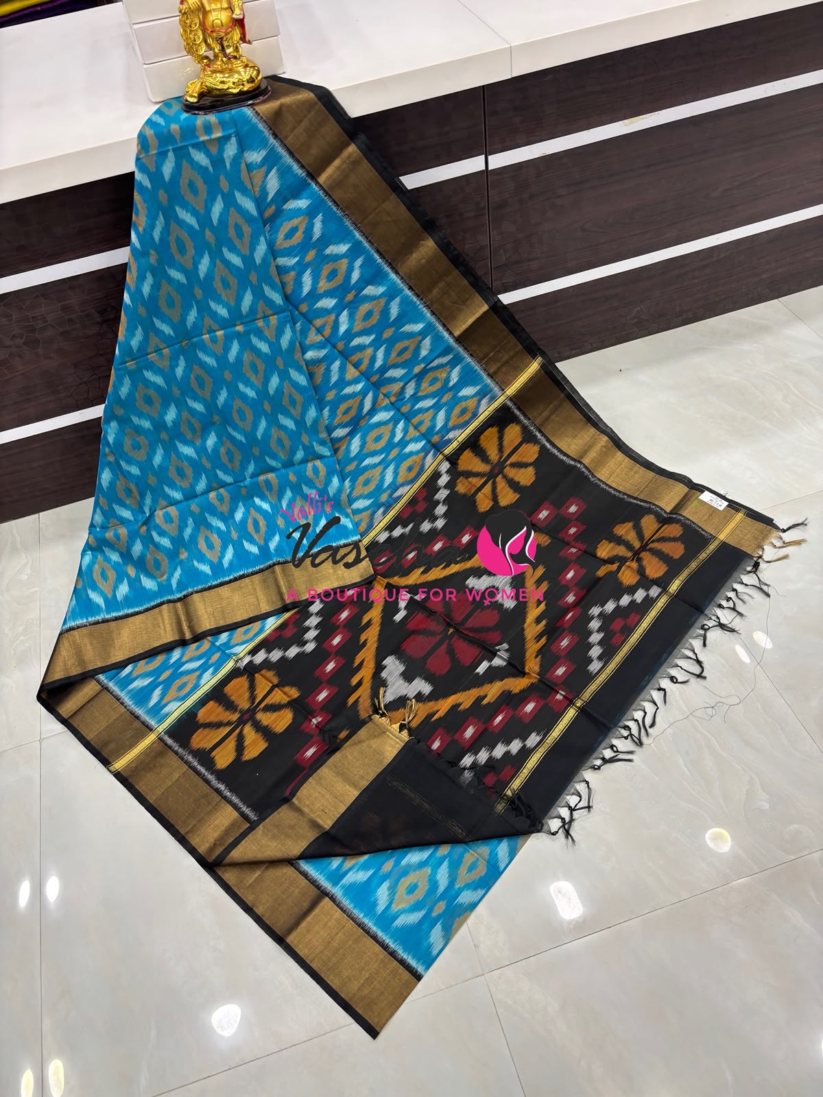 Pochampally Silk Cotton Saree - Blue  & Black Shade - VVPPS001