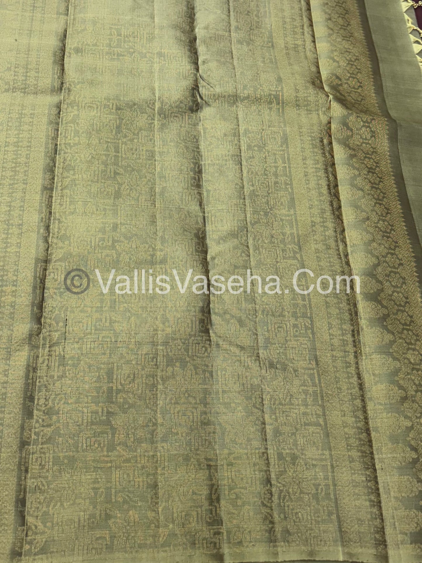Half Mix - Pure Soft Silk Saree - VVPSS075