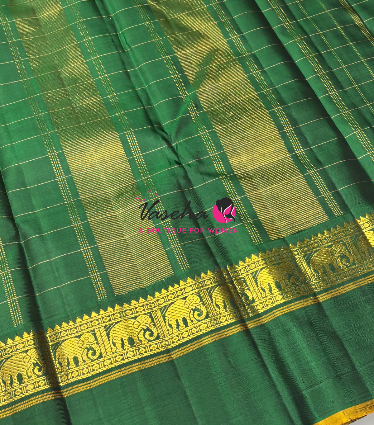 Pure Vintage Korvai Kanchipuram Silk Saree - Red & Green Combo - VVPS046