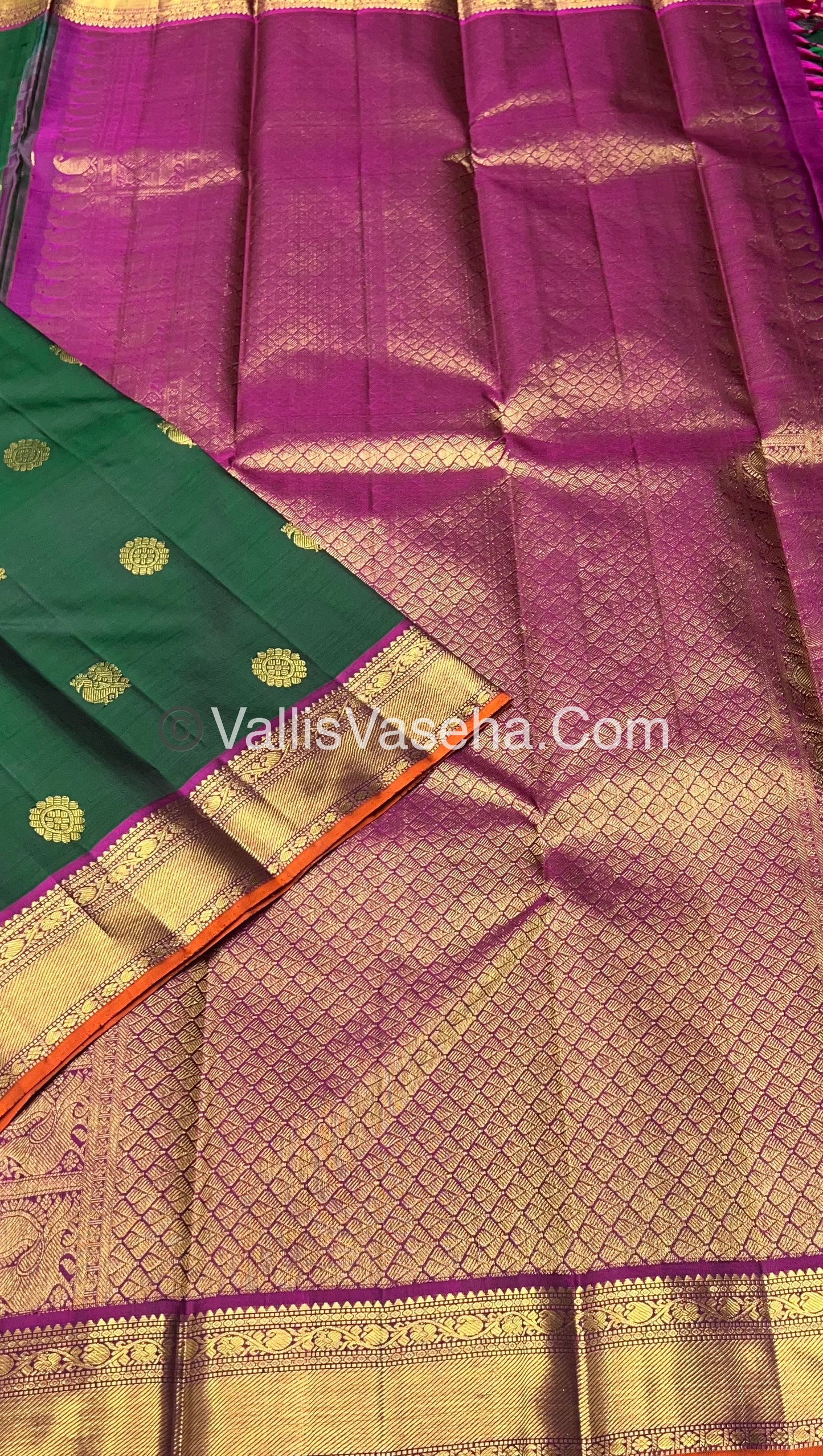 Pure Kanchipuram Silk Saree - Green & Purplish Pink Combo - VVPS014
