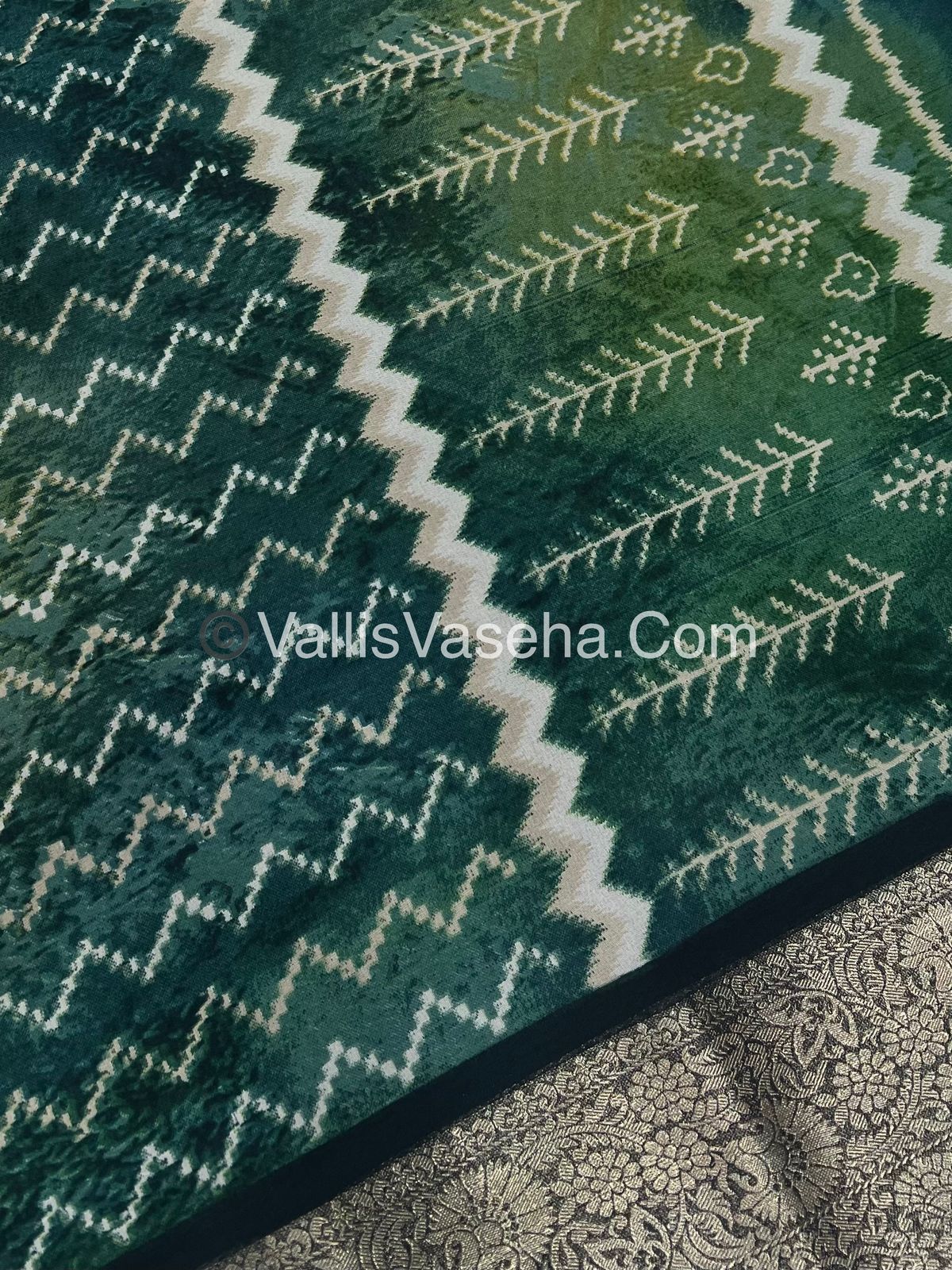 40% less - Offer Saree -  Semi Dola Saree - VVDS007