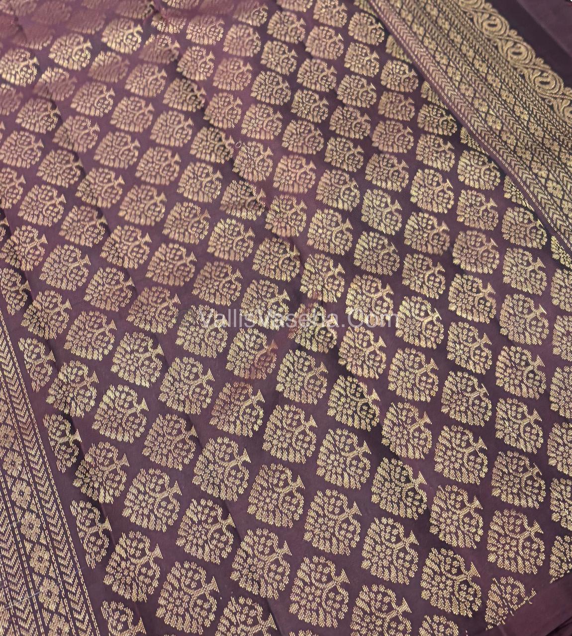 Half Mix - Pure Soft Silk Saree - VVPSS054