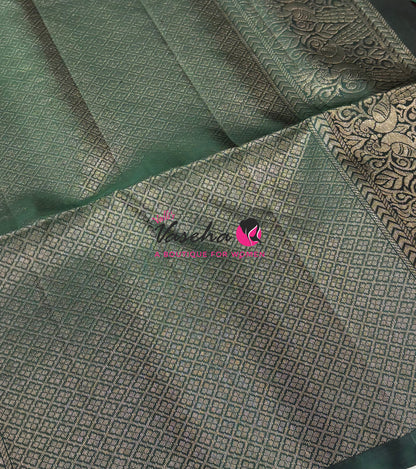 Pure Soft Silk Saree - Border Less  - Peachish Pink & Green Combo - VVPSS066