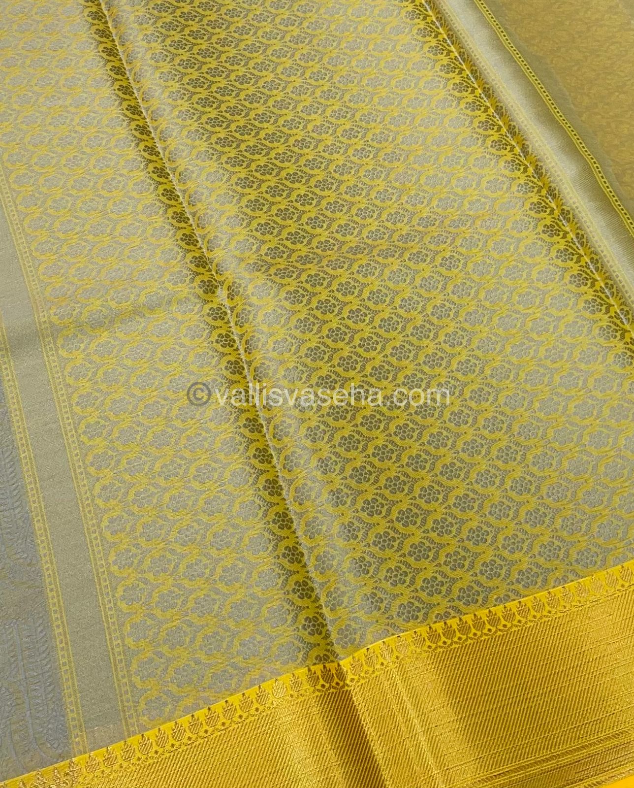 Banarasi - Kora Muslin Saree - VVKMS001