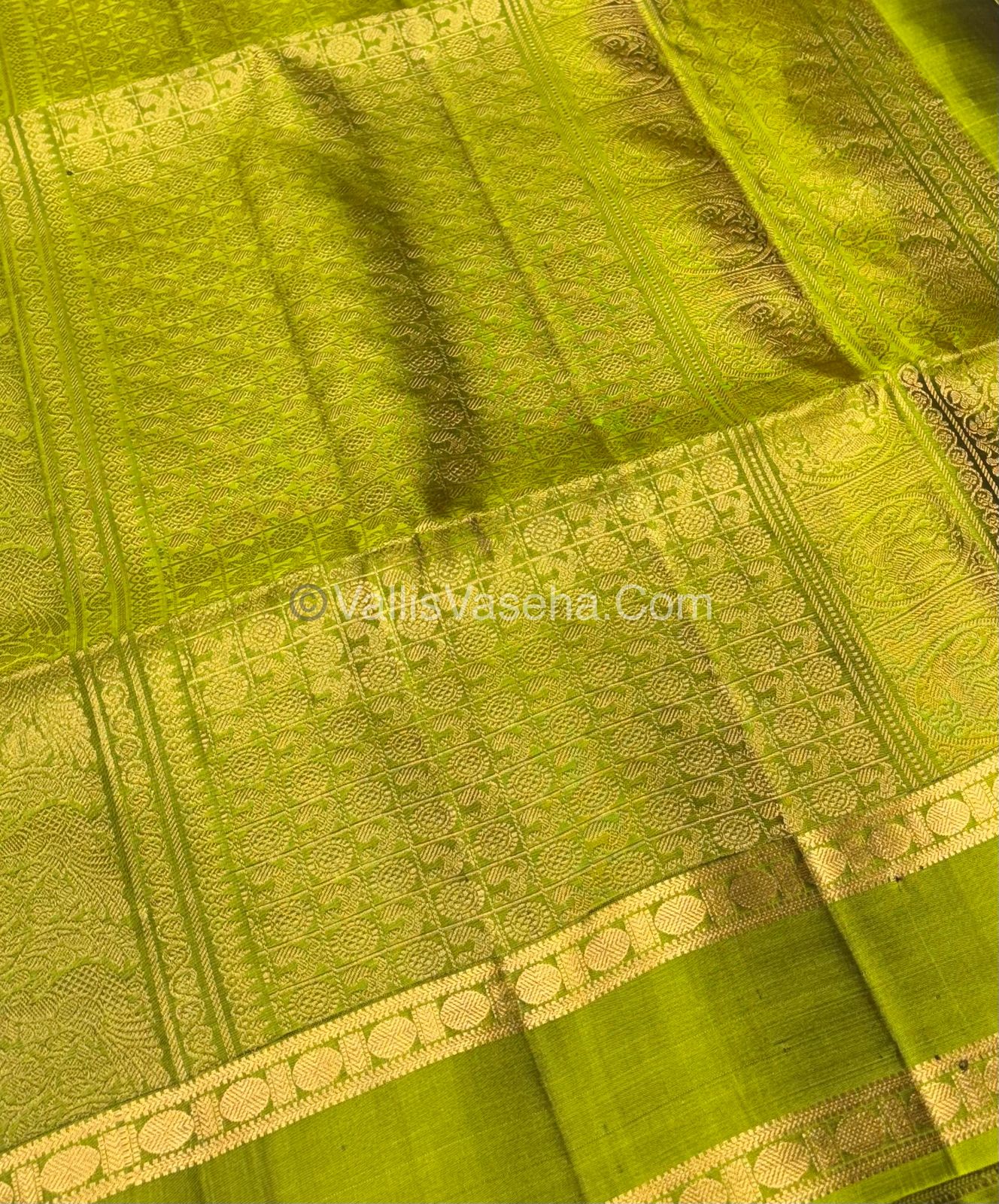 Pure Soft Silk Saree - Retta Petta Border- Mayil & Chakkaram - VVPSS057