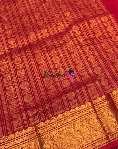 Pure Silk Cotton Saree -  Purple With Red - Lakshadeepam Design - VVPLD001