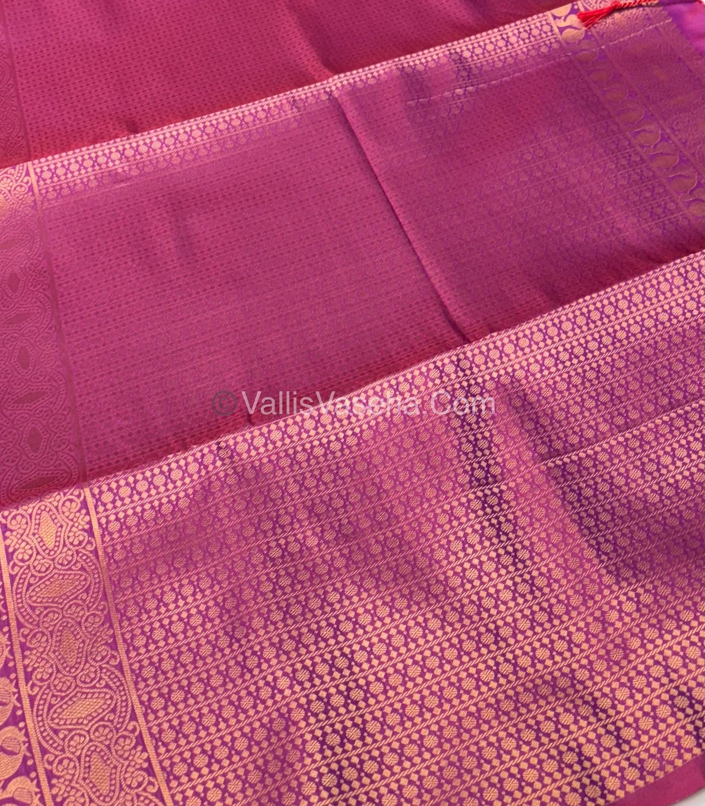 Semi Soft Silk   - Borderless - Contemporary Design - Purple Shade -VVSSS012