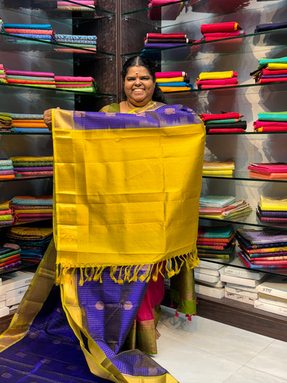 Pure Silk Cotton Saree - Mayil & Chakkaram Design - Blue with Lemon Green Combo - VVMC002