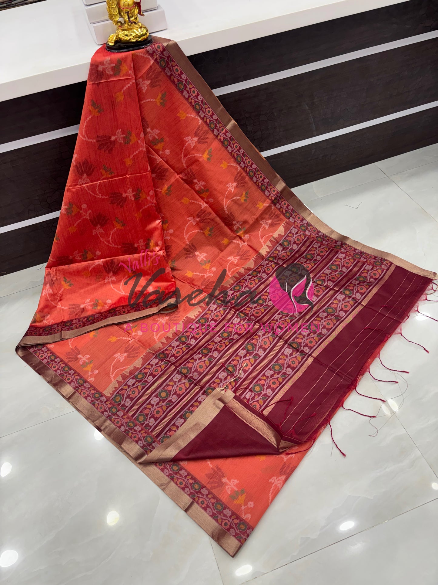 Semi Raw Silk - Peach With Maroon Shade - VVRS009