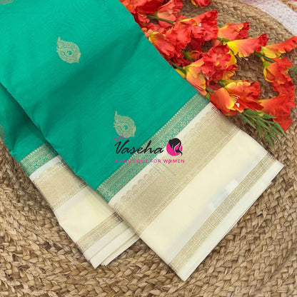 Semi Kanchi Silk  - Pista Green & Cream - VVSKS007