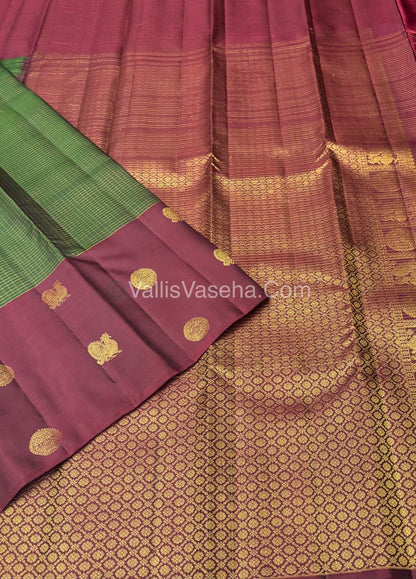 Pure Kanchipuram Silk Saree - Green & Maroon Shade  - VVPS024