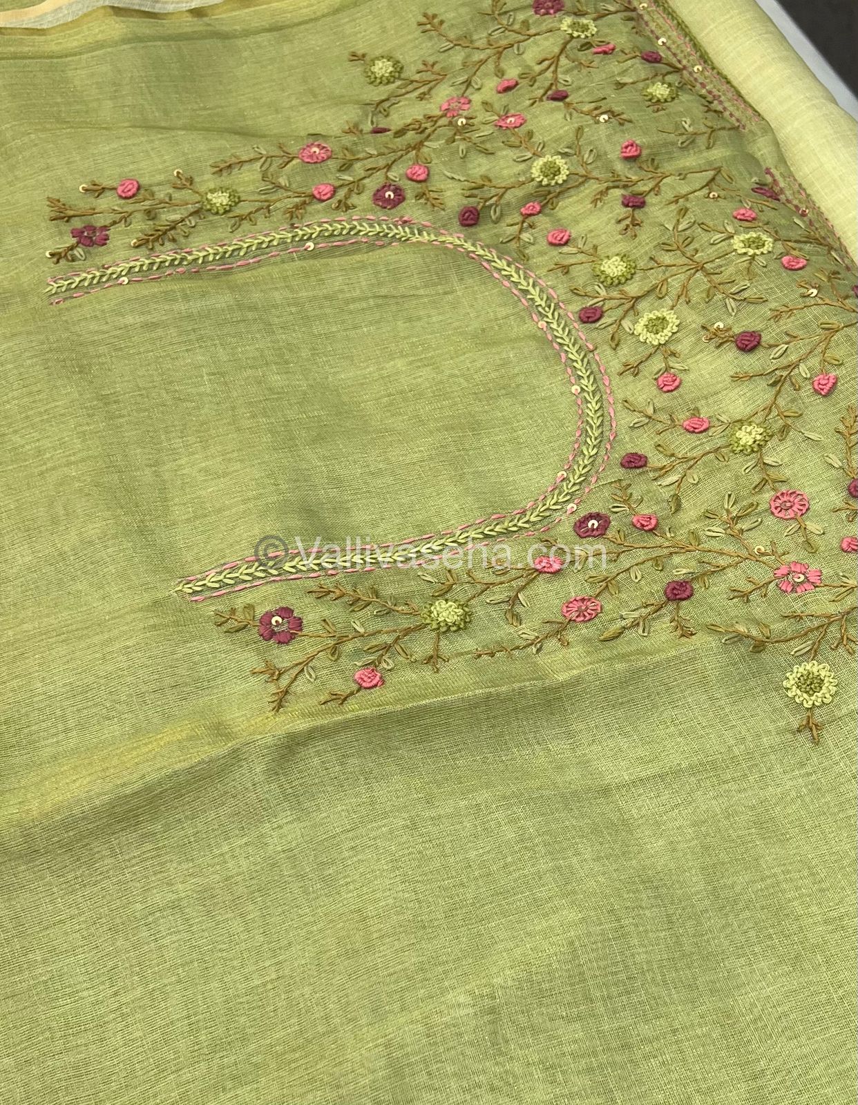 French Knot - Tissue Saree -  VVLFN001