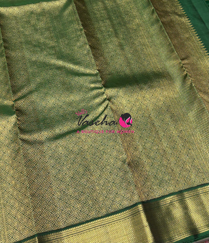 Pure Kanchipuram Silk Saree - Green Shade  - VVPS027