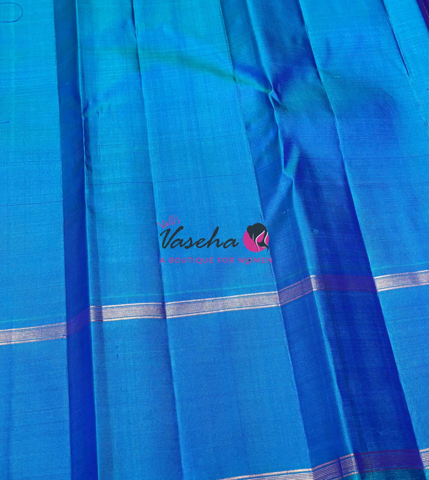 Pure Kanchipuram Silk Saree - Vairavoosi Design  - Blue & Blue Combo - VVPS014
