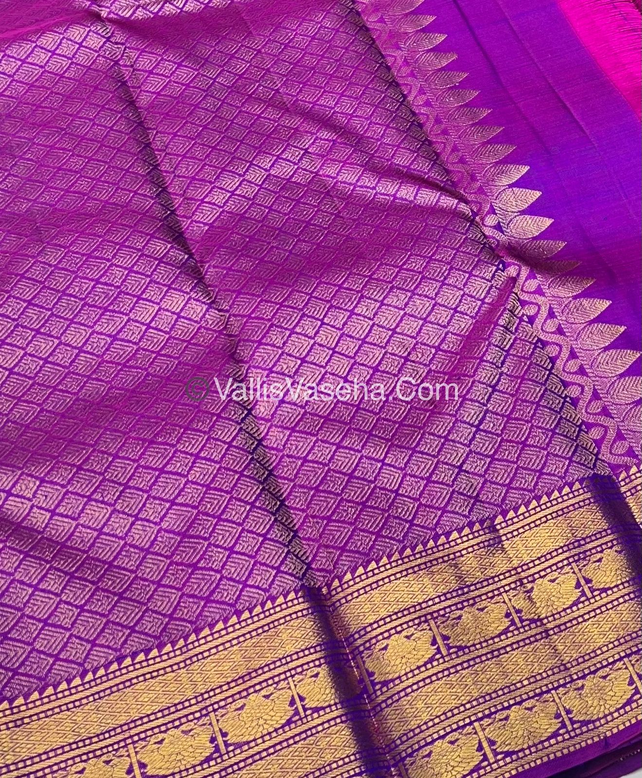 Pure Kanchipuram Silk Saree - Double Tone Peacock Bluish Green with Purplish Pink Shade - VVPS014
