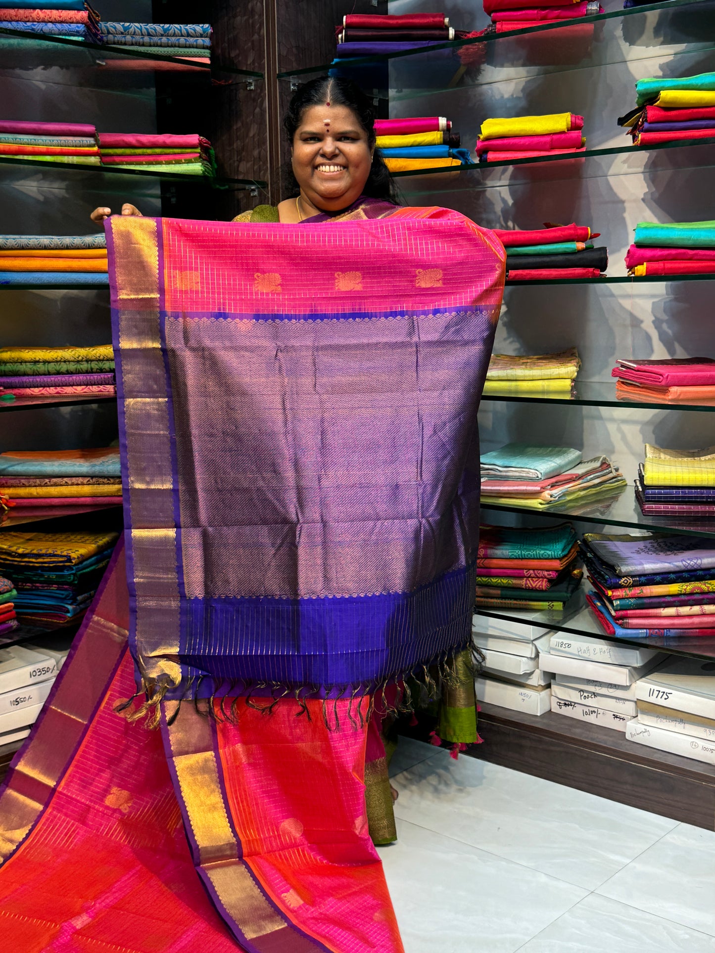 Pure Silk Cotton Saree - Mayil & Chakkaram Design - Peachish Pink with Blue - VVMC002