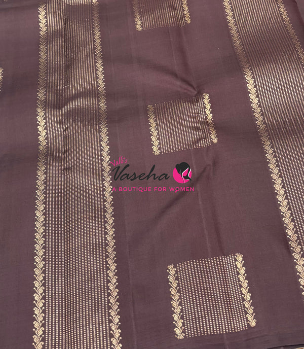 Pure Kanchipuram Silk Saree - Brown Shade - VVPS054
