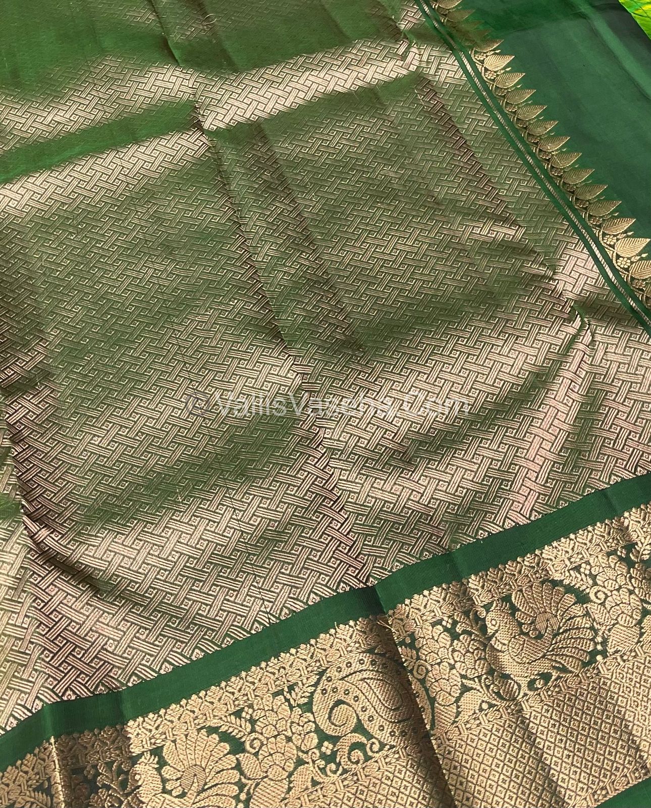 Half Mix - Pure Soft Silk Saree - Green & Dark Green Shade - VVPSS031