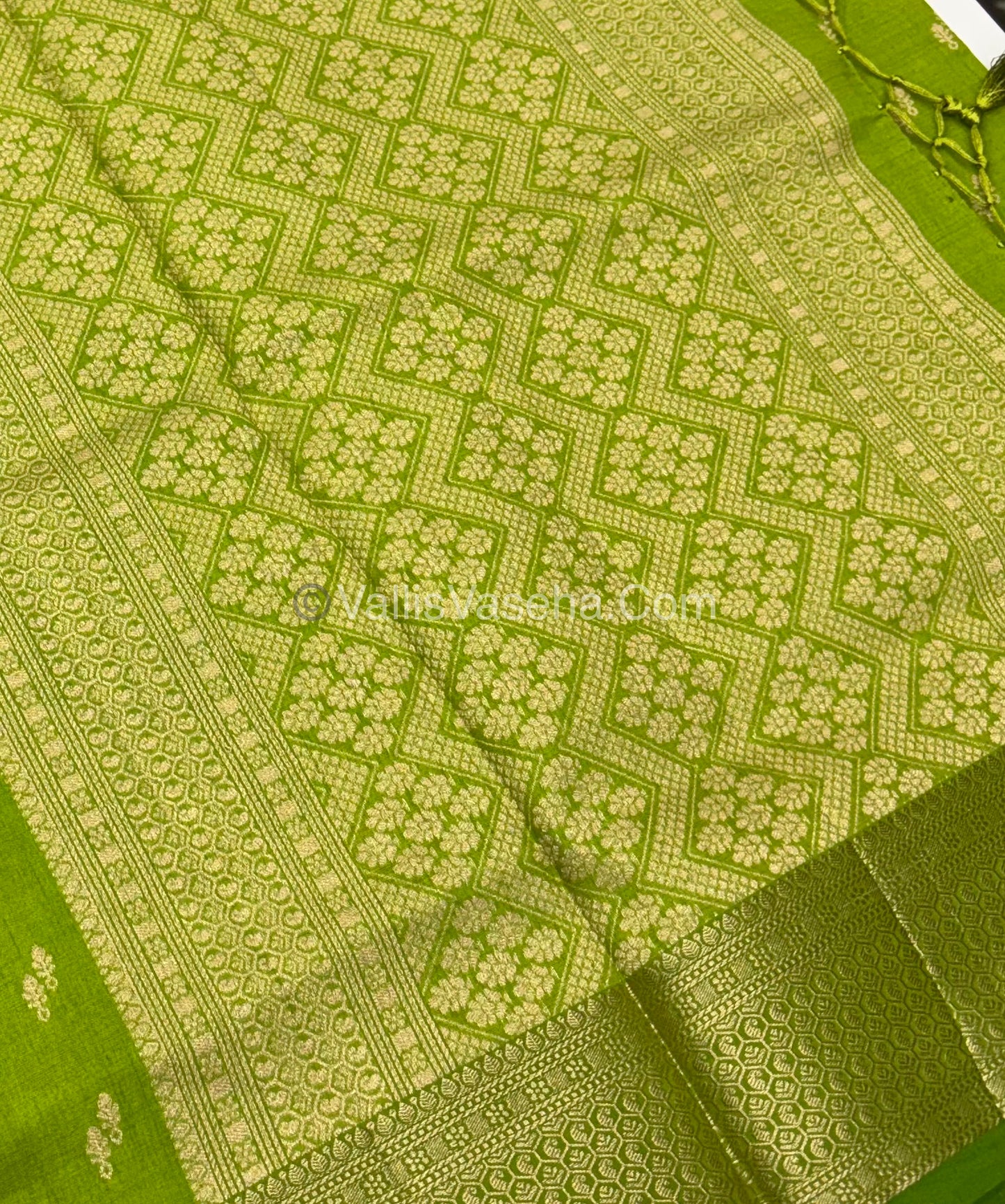 Semi Tussar Silk - Grand Pallu - Green Shade - VVSTS021