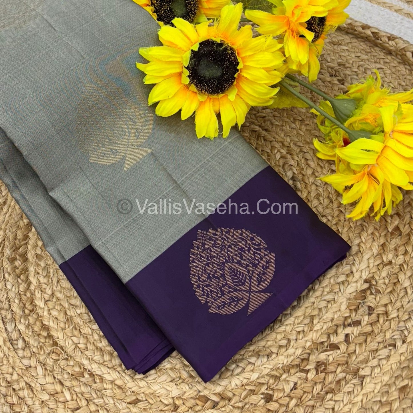 Half Mix - Pure Soft Silk Saree - VVPSS049