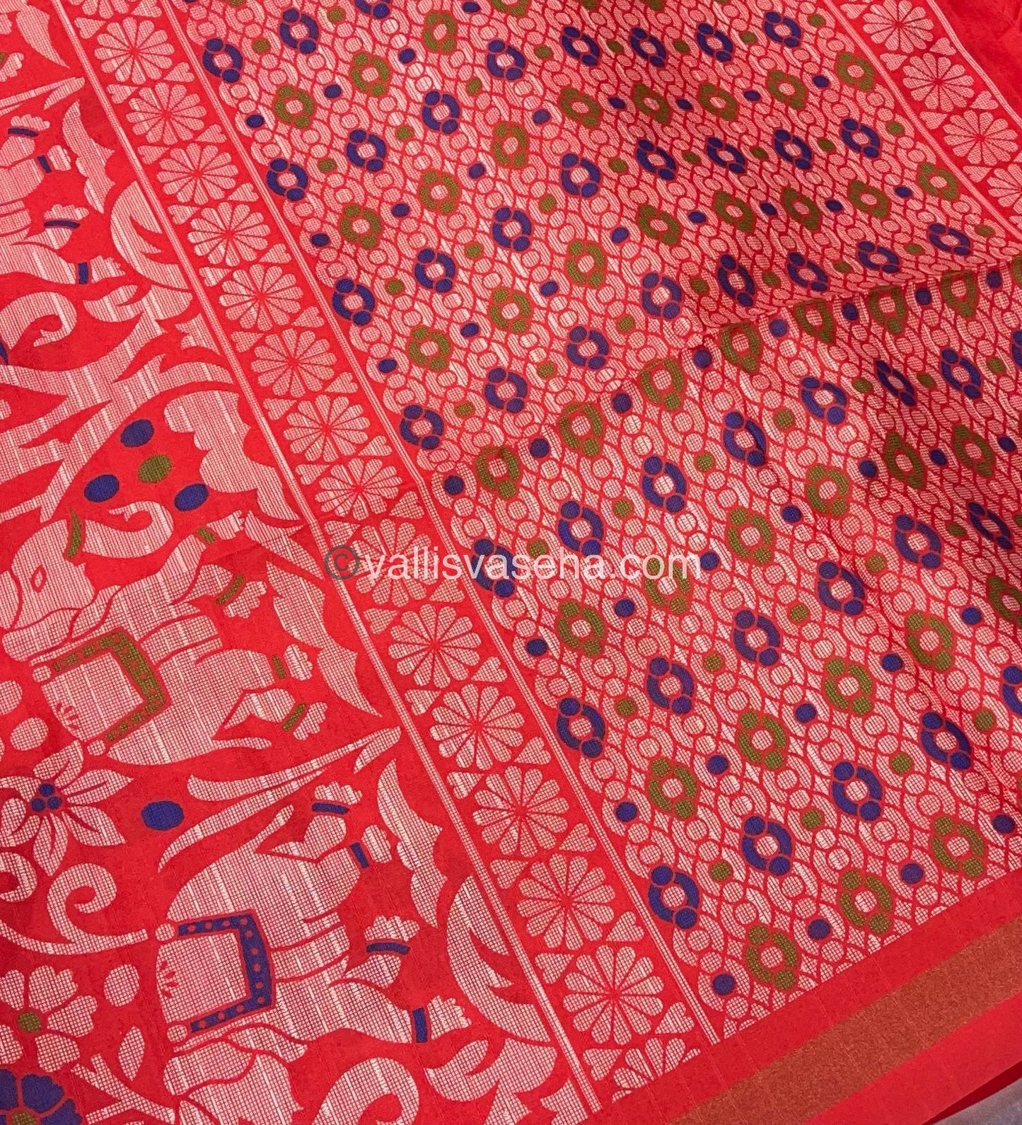Semi Tussar / Semi Chappa Silk |Peacock Design | - Cream & Peachish Red Combo - VVSTS018