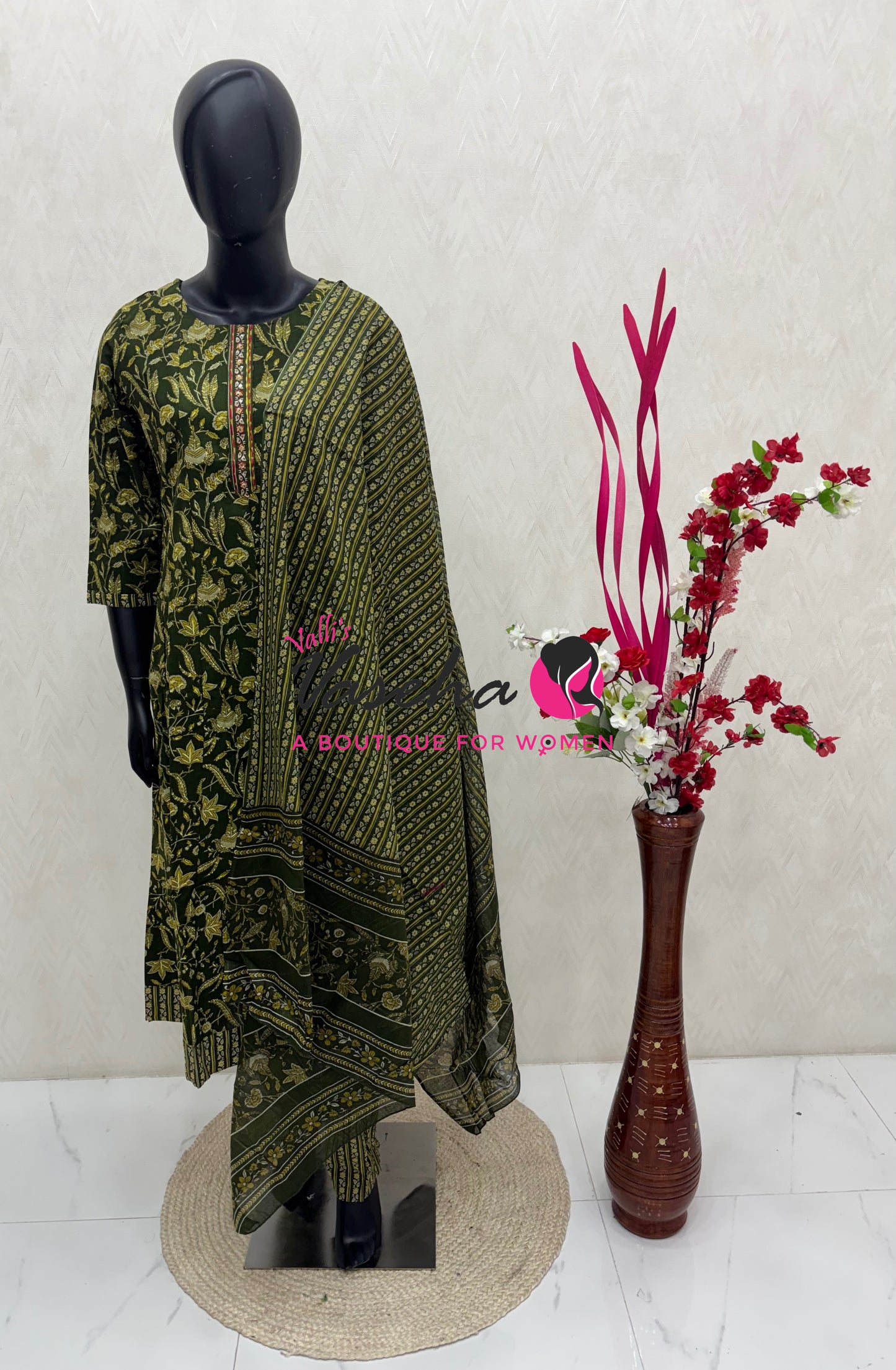 Ready Made - Anarkali - Salwar, Kameez & Duppatta(3pc)- Printed Cotton - VVAS011