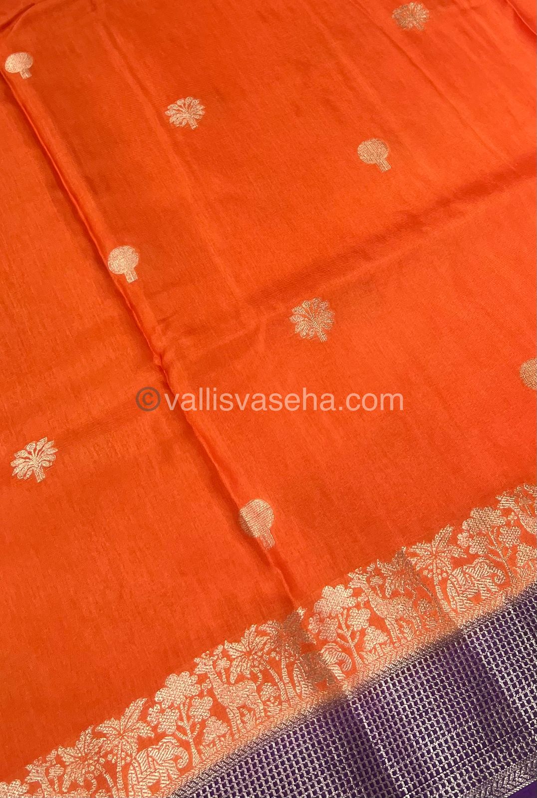 Russian Viscose - Premium Viscose Saree - VVRVS001