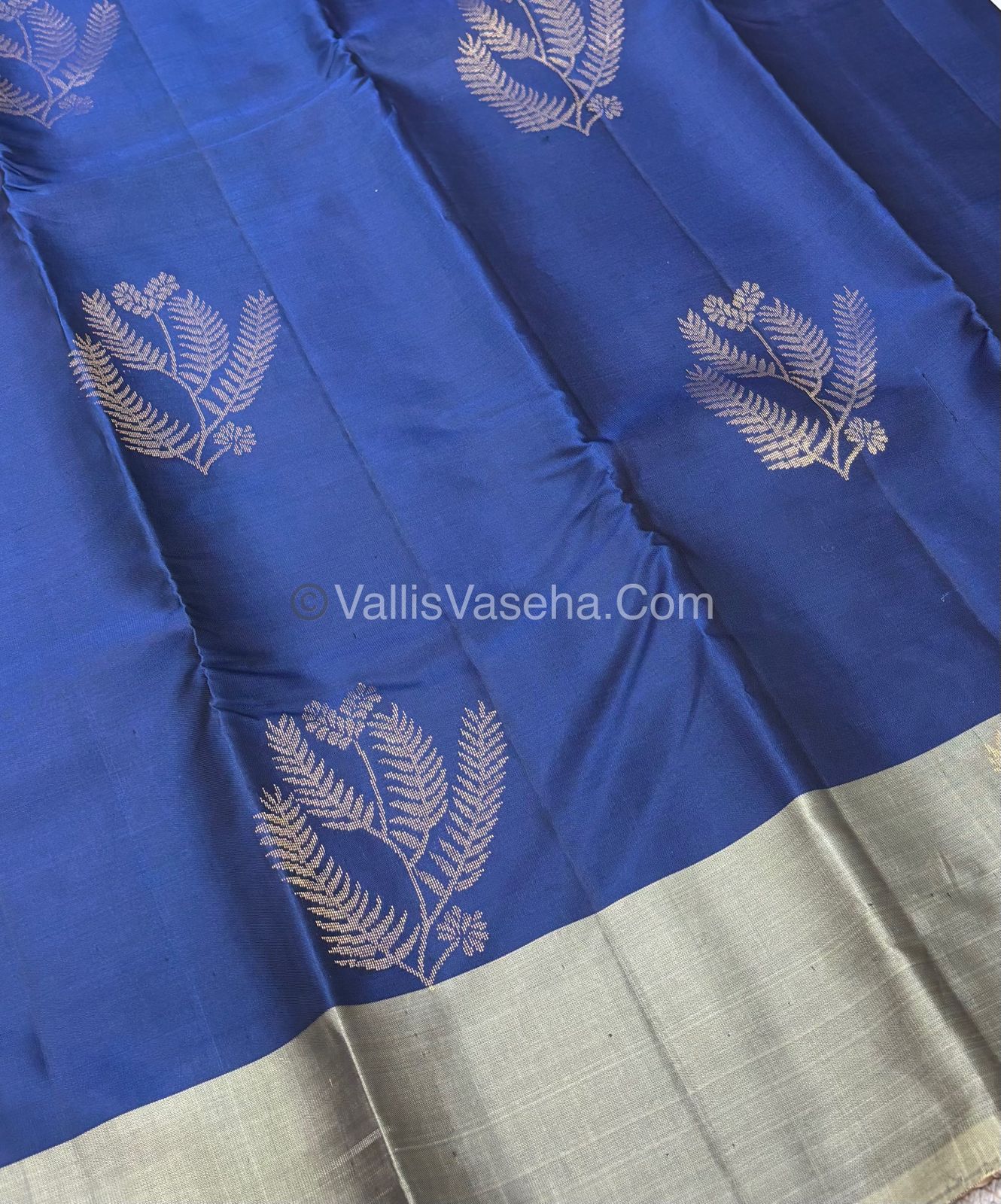 Half Mix - Pure Soft Silk Saree - VVPSS054