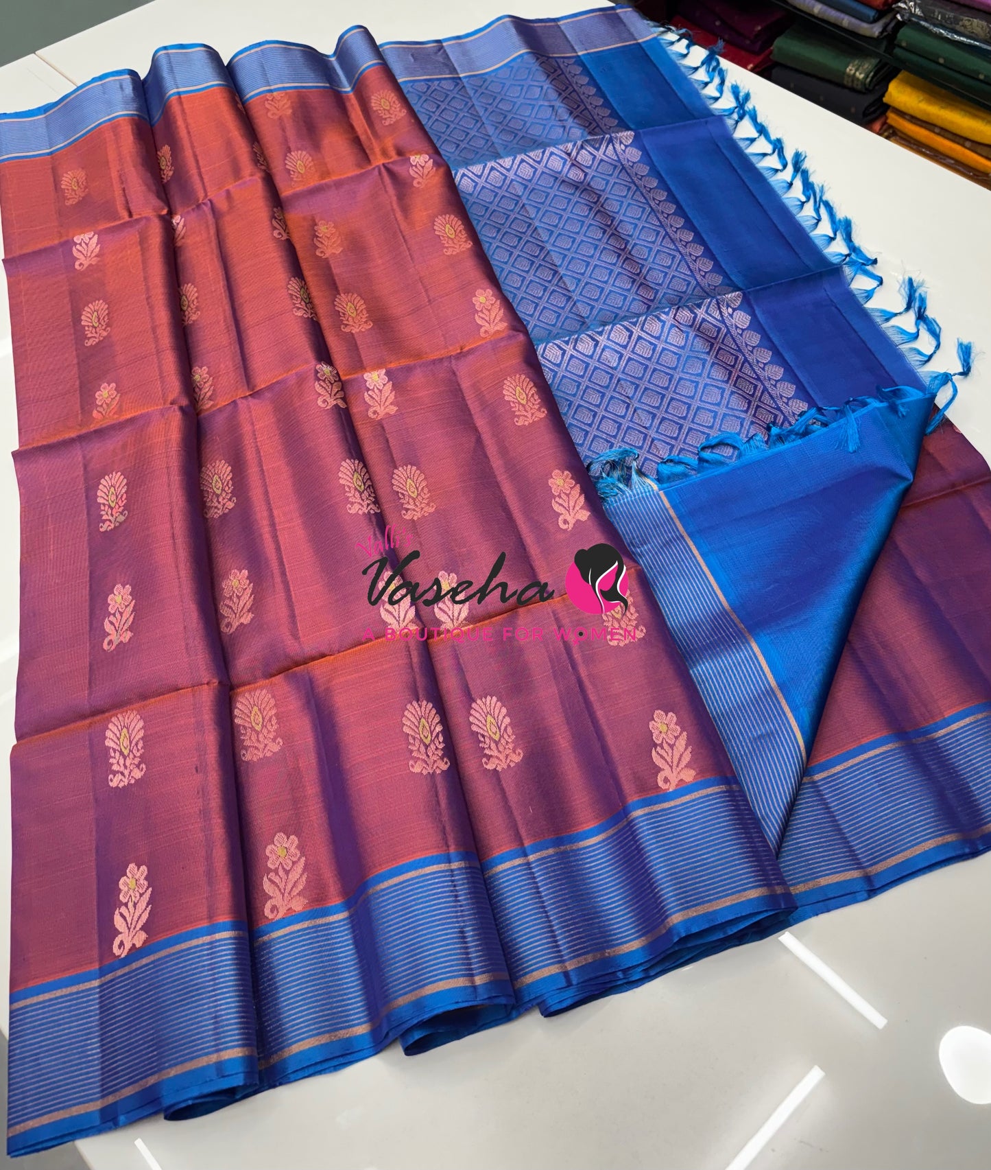 Half Mixed  Soft Silk Saree - (1.75 warp)Dual Tone Pink & Blue - VVPSS090