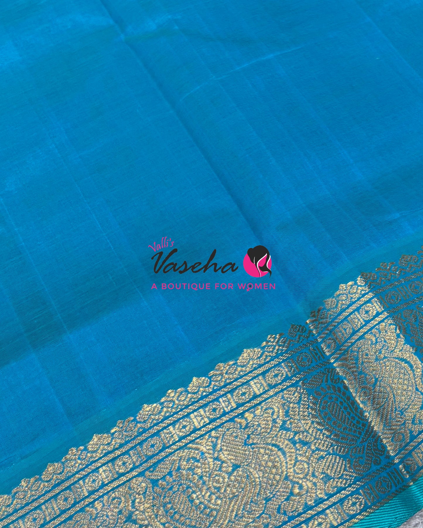 Pure Silk Cotton Saree - Green With Blue  Shade - Lakshadeepam Design - VVPLD001